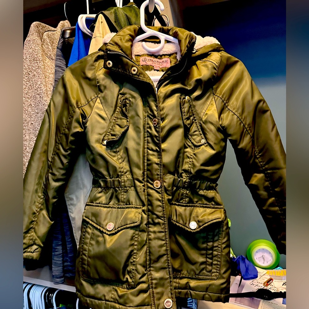 Urban Republicans girls size 10-12 fall/spring jacket.